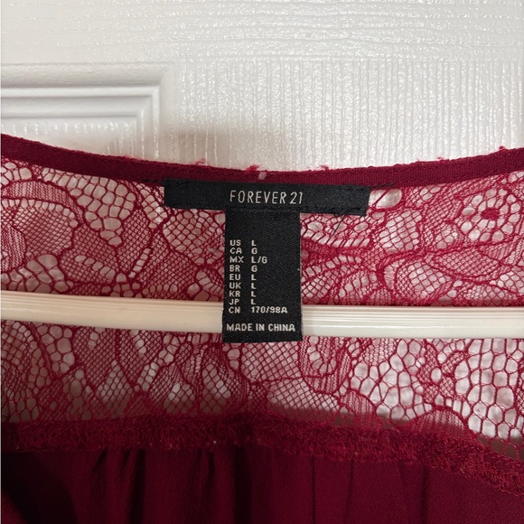 Red Forever 21 V-neck top with lace detail - Picture 3 of 3